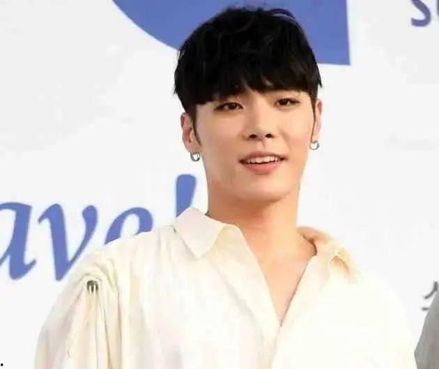 吃瓜韩国娱乐圈,瓜田李下，揭秘明星幕后故事  第1张